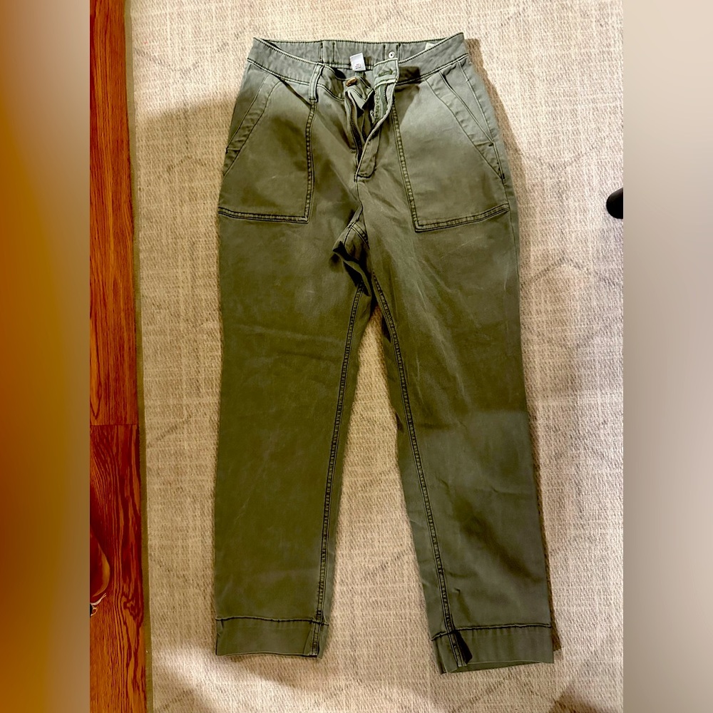 Old navy army green cargo pants